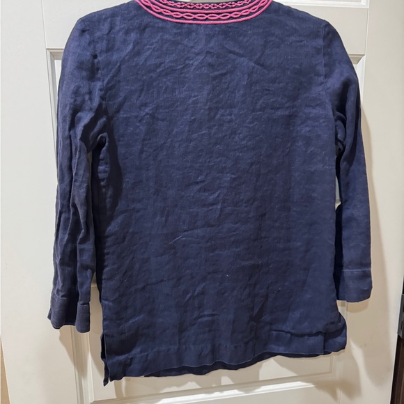 Lilly Pulitzer Navy Top with Pink Embroidery| Amelia Island Linen Top| - Picture 4 of 4
